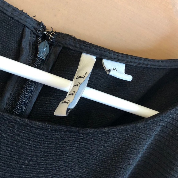 Peplum LBD, Elle - Picture 4 of 6